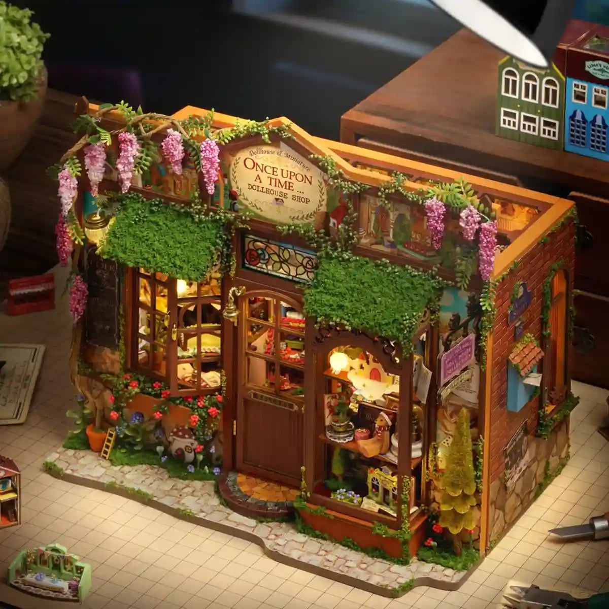 DIY Miniature Dollhouse
Rolife Cutebee HYUKBI DIY Booknook Dollhouse Kit 3D Wooden Puzzle
Micro Building Blocks Set
Blindbox plush cute toy
