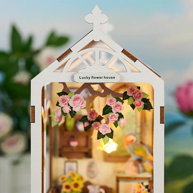 DIY Miniature Dollhouse
Rolife Cutebee HYUKBI DIY Booknook Dollhouse Kit 3D Wooden Puzzle
Micro Building Blocks Set
Blindbox plush cute toy