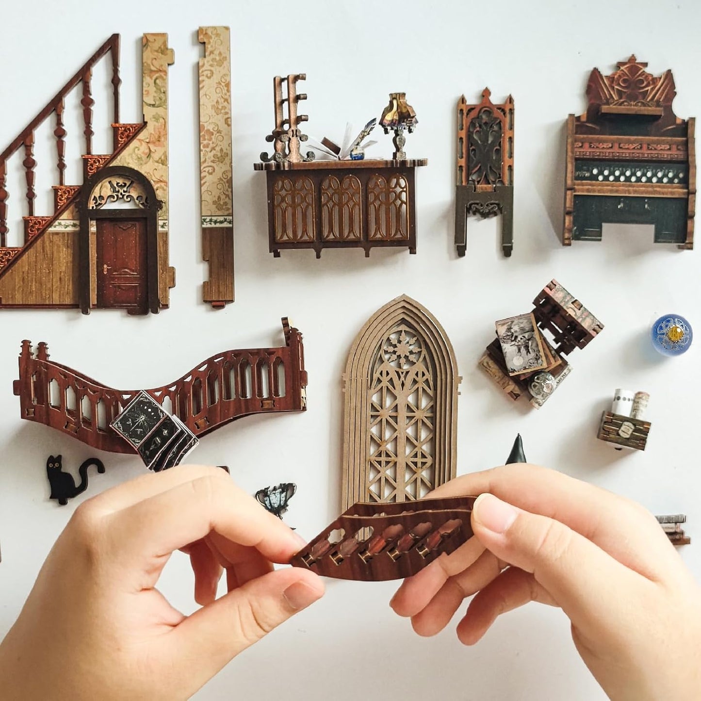 HYUKBI DIY Booknook Dollhouse Kit