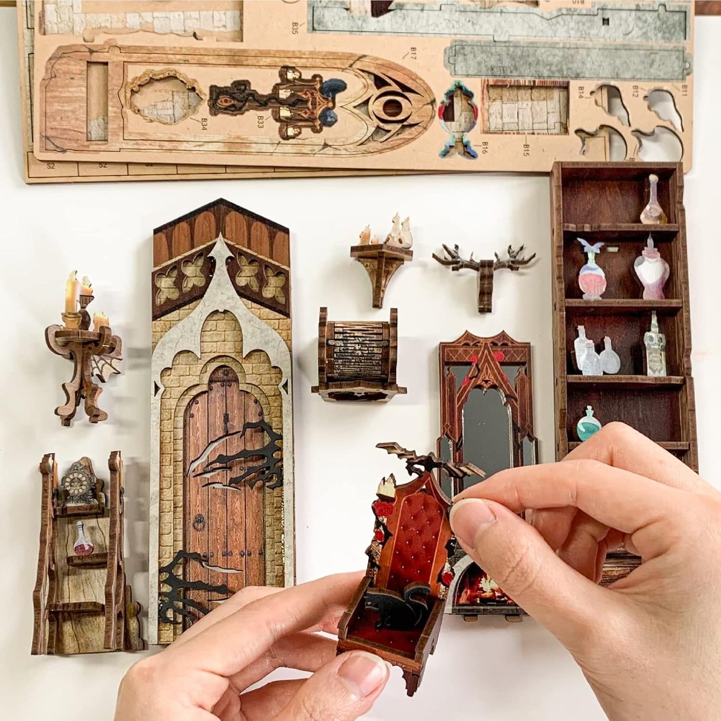 HYUKBI DIY Booknook Dollhouse Kit