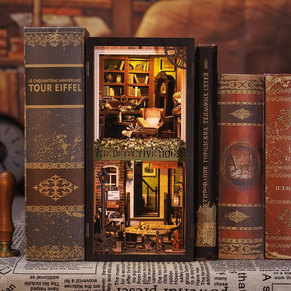 Rolife Cutebee HYUKBI DIY Booknook Dollhouse Kit 3D Wooden Puzzle