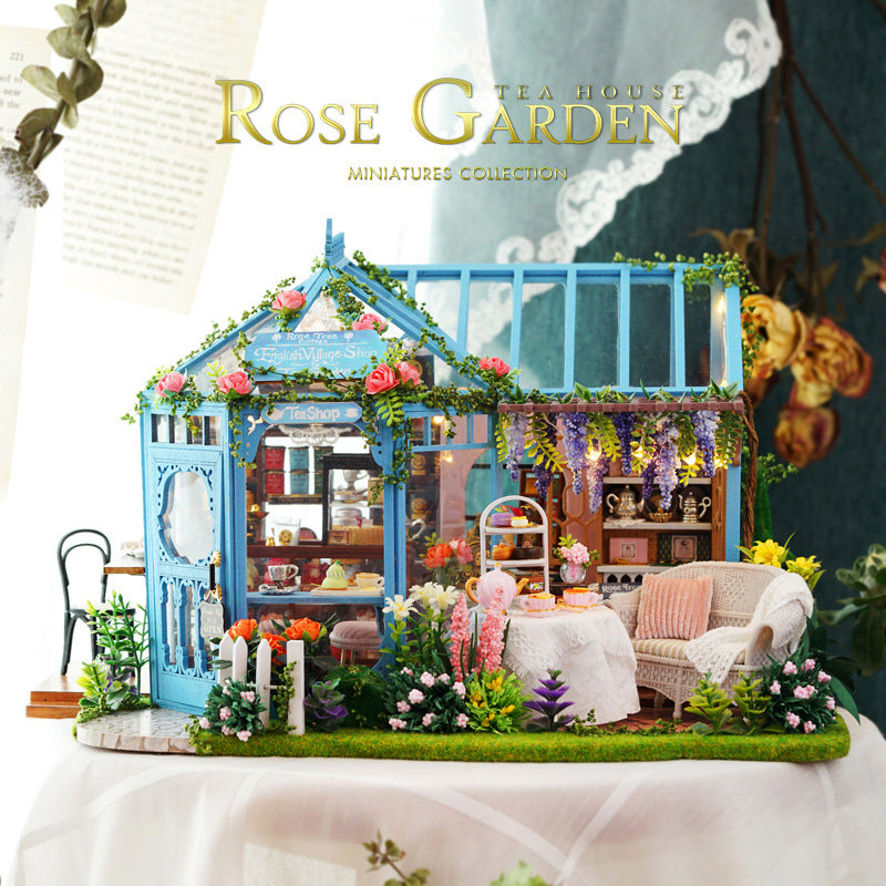 DIY Miniature Dollhouse
Rolife Cutebee HYUKBI DIY Booknook Dollhouse Kit 3D Wooden Puzzle
Micro Building Blocks Set
Blindbox plush cute toy