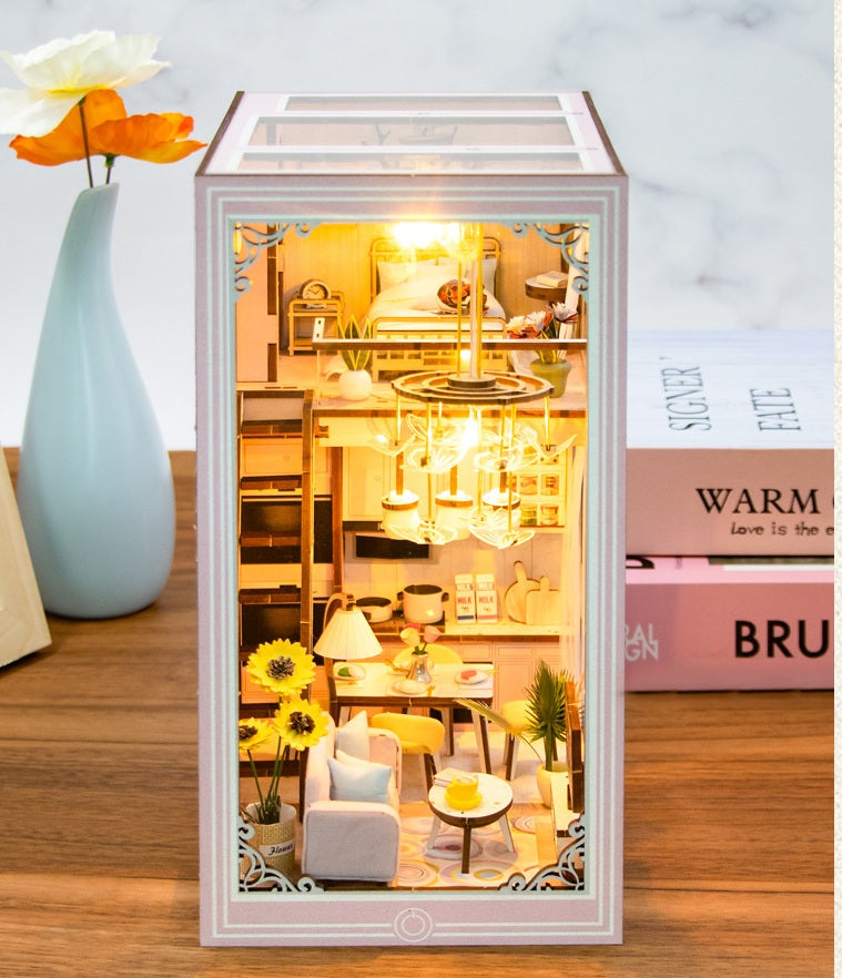 DIY Miniature Dollhouse
Rolife Cutebee HYUKBI DIY Booknook Dollhouse Kit 3D Wooden Puzzle
Micro Building Blocks Set