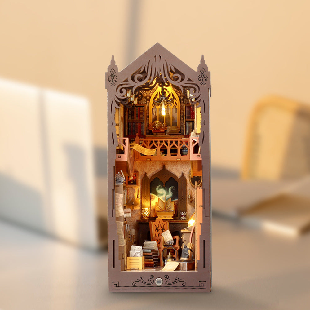 HYUKBI DIY Booknook Dollhouse Kit