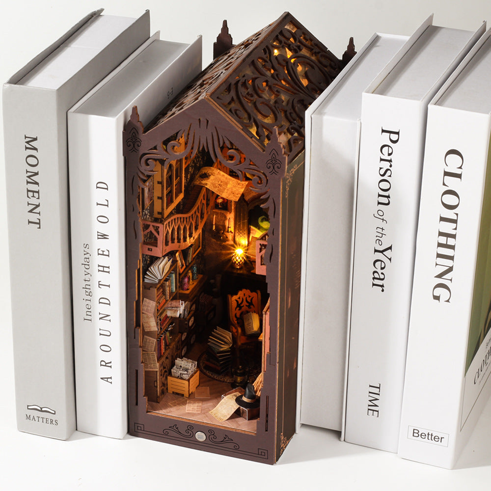 HYUKBI DIY Booknook Dollhouse Kit