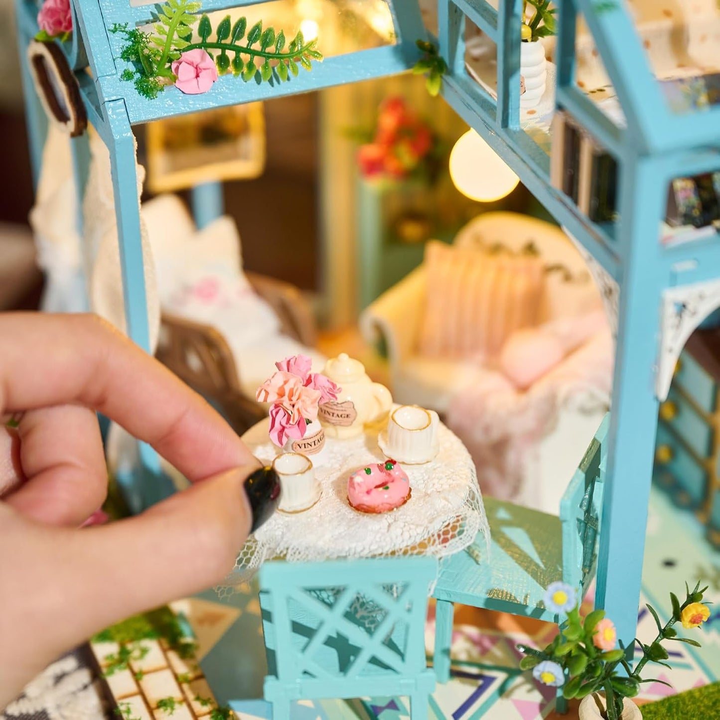 Rolife Cutebee HYUKBI DIY Booknook Dollhouse Kit 3D Wooden Puzzle