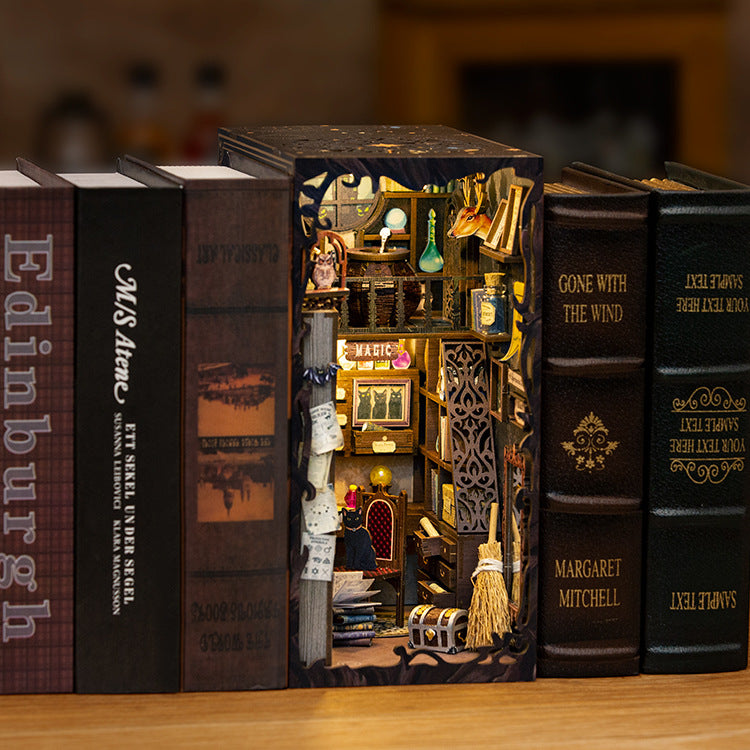 Rolife Cutebee HYUKBI DIY Booknook Dollhouse Kit 3D Wooden Puzzle