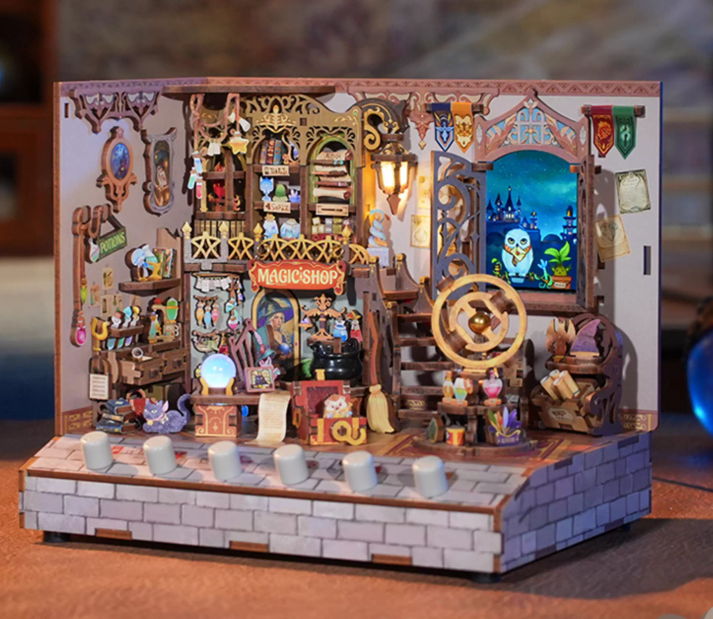 DIY Miniature Dollhouse
Rolife Cutebee HYUKBI DIY Booknook Dollhouse Kit 3D Wooden Puzzle
Micro Building Blocks Set
Blindbox plush cute toy