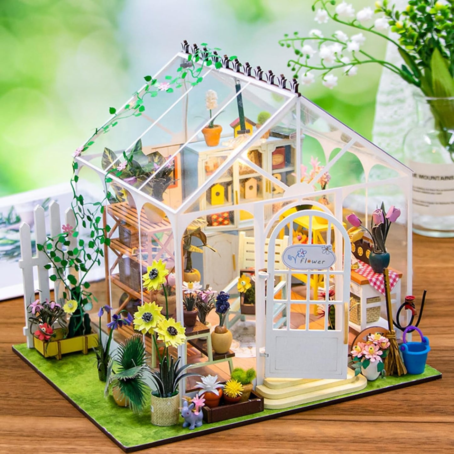 HYUKBI DIY Booknook Dollhouse Kit
