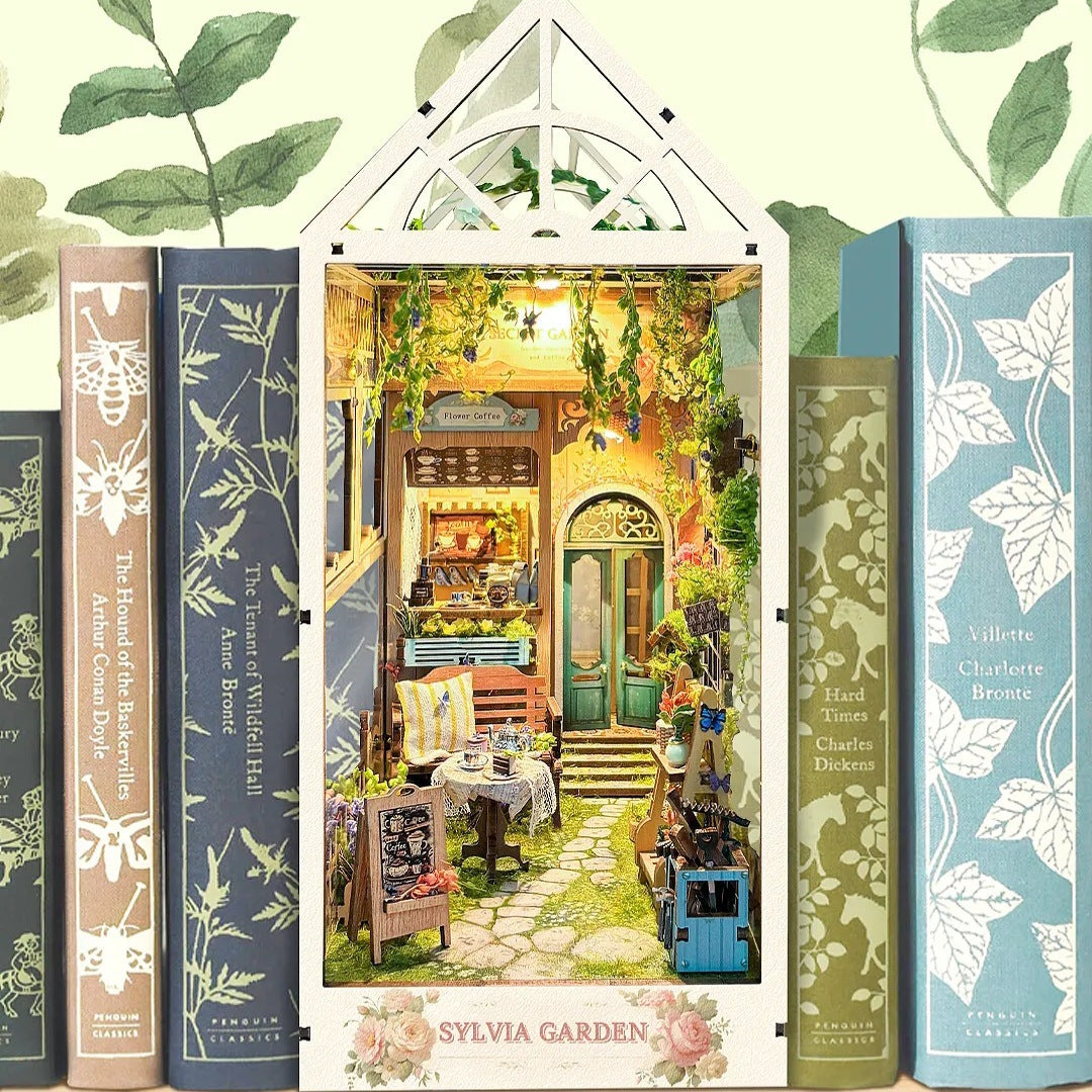 DIY Miniature Dollhouse
Rolife Cutebee HYUKBI DIY Booknook Dollhouse Kit 3D Wooden Puzzle 
Micro Building Blocks Set
Blindbox plush cute toy