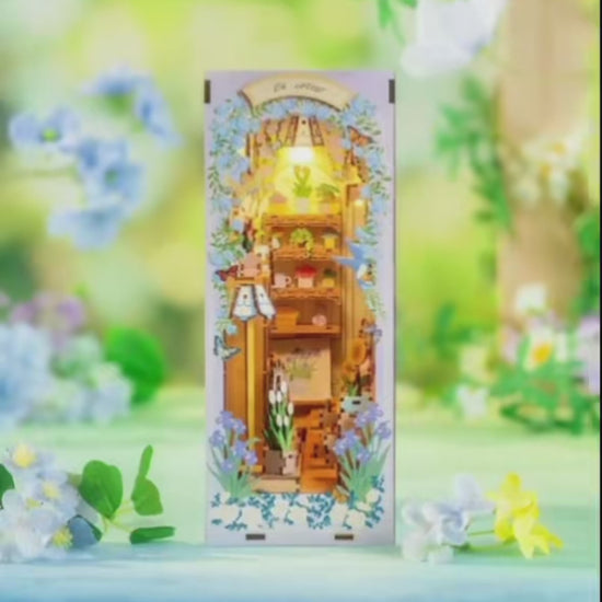 DIY Miniature Dollhouse
Rolife Cutebee HYUKBI DIY Booknook Dollhouse Kit 3D Wooden Puzzle 
Micro Building Blocks Set
Blindbox plush cute toy