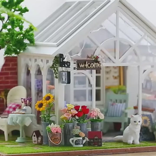 HYUKBI DIY Booknook Dollhouse Kit