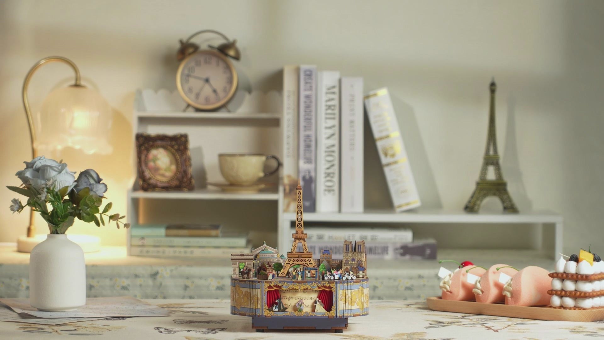 DIY Miniature Dollhouse
Rolife Cutebee HYUKBI DIY Booknook Dollhouse Kit 3D Wooden Puzzle 
Micro Building Blocks Set
Blindbox plush cute toy